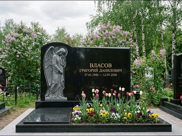 Памятник с барельефом — выполненная работа 3 в Перми