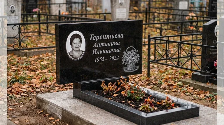 Памятник с гравировкой роз — выполненная работа «Терентьева» в Перми