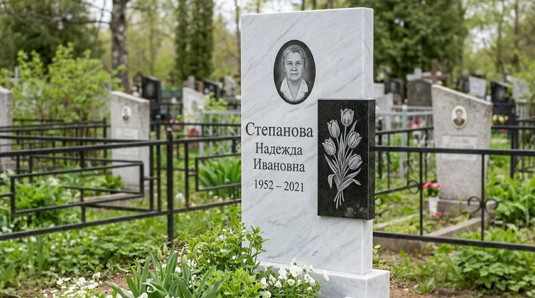 Памятник с гравировкой тюльпанов — выполненная работа «Степанова» в Перми