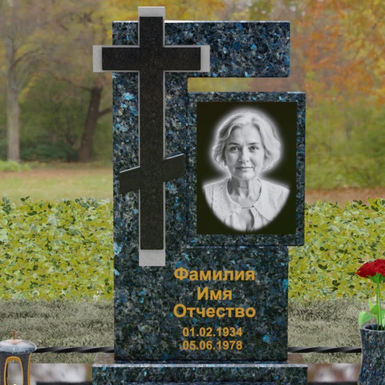 Православный вертикальный комбинированный памятник в Перми, гранит Блю Перл
