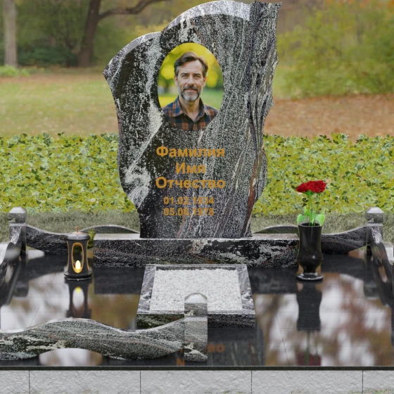 Гранитный вертикальный памятник светский в Перми, гранит амфиболит, вид 2