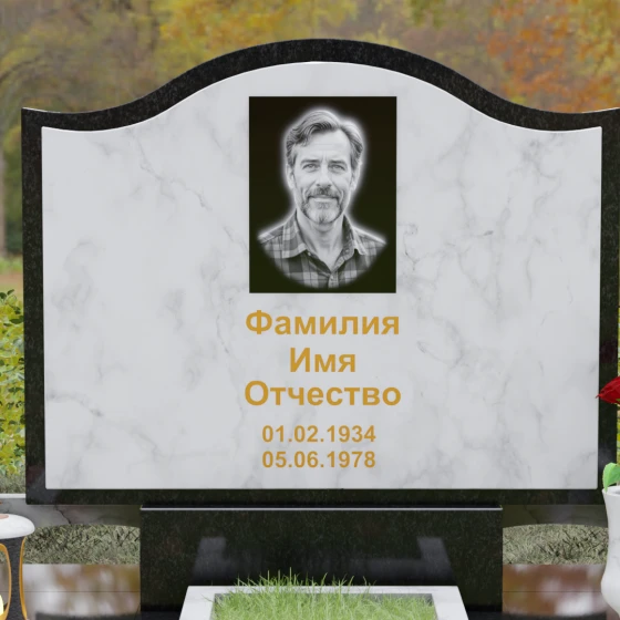 Комбинированный горизонтальный памятник в Перми, мрамор Тассос