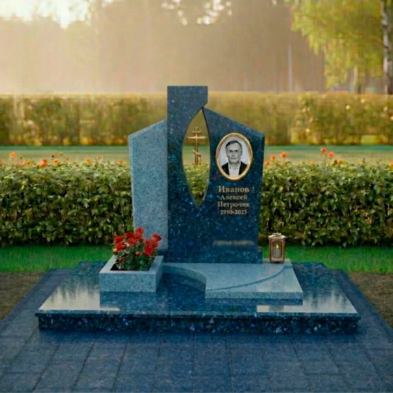 Православный гранитный памятник с крестом в Перми, гранит Блю Перл